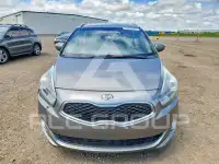 2014 KIA Rondo photo