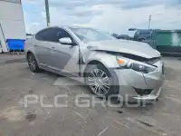 2014 KIA Cadenza photo