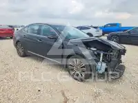 2014 KIA Cadenza photo