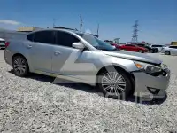 2014 KIA Cadenza photo
