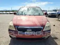 2014 KIA Sedona фото