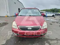 2014 KIA Sedona фото