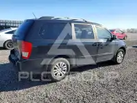 2014 KIA Sedona photo