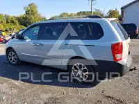 2014 KIA Sedona фото