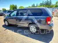 2014 KIA Sedona фото