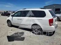 2014 KIA Sedona photo
