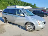 2014 KIA Sedona фото