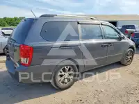 2014 KIA Sedona photo