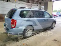 2014 KIA Sedona photo
