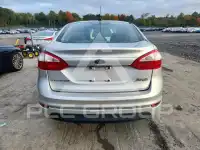 2014 Ford FIESTA фото