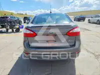 2014 Ford FIESTA фото