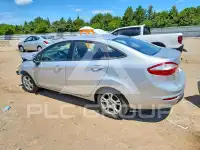 2014 Ford FIESTA photo