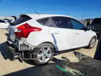 2014 Ford FOCUS фото