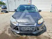2014 Ford FOCUS photo