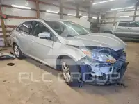 2014 Ford FOCUS фото