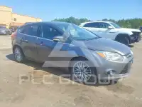 2014 Ford FOCUS photo