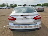 2014 Ford FOCUS фото