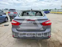 2014 Ford FOCUS photo