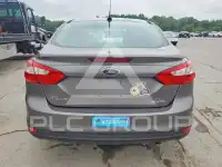 2014 Ford FOCUS фото