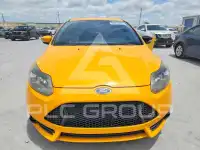 2014 Ford FOCUS photo
