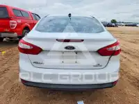 2014 Ford FOCUS фото