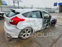 2014 Ford FOCUS фото