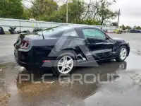 2014 Ford MUSTANG photo