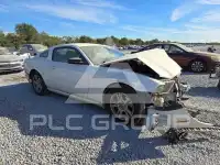 2014 Ford MUSTANG photo