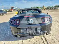 2014 Ford MUSTANG photo