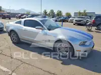 2014 Ford MUSTANG photo