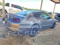 2014 Ford MUSTANG photo