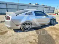 2014 Ford MUSTANG фото
