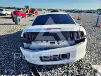 2014 Ford MUSTANG photo