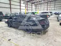 2014 Ford MUSTANG photo
