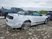 2014 Ford MUSTANG photo