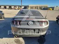 2014 Ford MUSTANG photo
