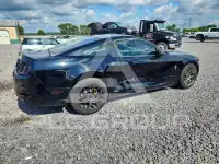 2014 Ford MUSTANG photo