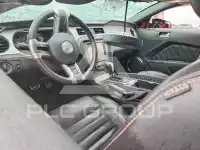 2014 Ford MUSTANG фото