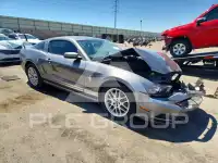 2014 Ford MUSTANG photo