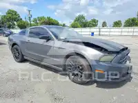 2014 Ford MUSTANG photo