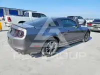 2014 Ford MUSTANG фото