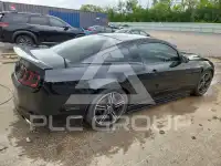 2014 Ford MUSTANG фото
