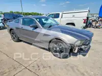 2014 Ford MUSTANG фото