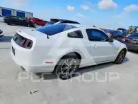 2014 Ford MUSTANG фото