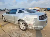 2014 Ford MUSTANG photo