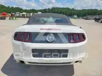 2014 Ford MUSTANG фото