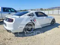 2014 Ford MUSTANG фото