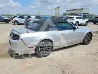 2014 Ford MUSTANG photo