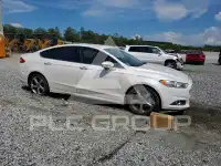 2014 Ford FUSION photo