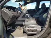 2014 Ford TAURUS фото